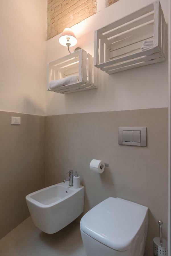 شقة New Loft In The Heart Of بولونيا المظهر الخارجي الصورة